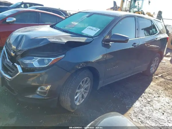 3GNAXKEVXKS575905 2019 CHEVROLET EQUINOX - Image 2