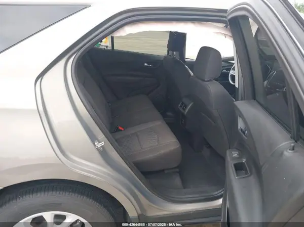 3GNAXKEVXKS577394 2019 CHEVROLET EQUINOX - Image 8