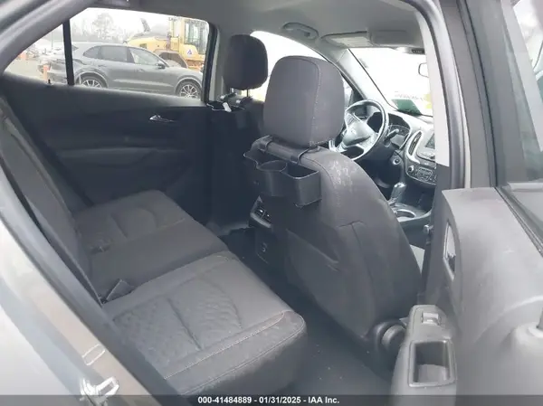 3GNAXKEVXKS582000 2019 CHEVROLET EQUINOX - Image 8