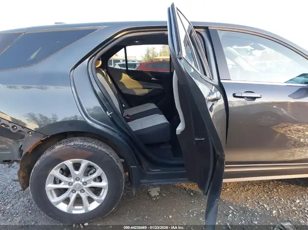 3GNAXKEVXKS615061 2019 CHEVROLET EQUINOX - Image 8