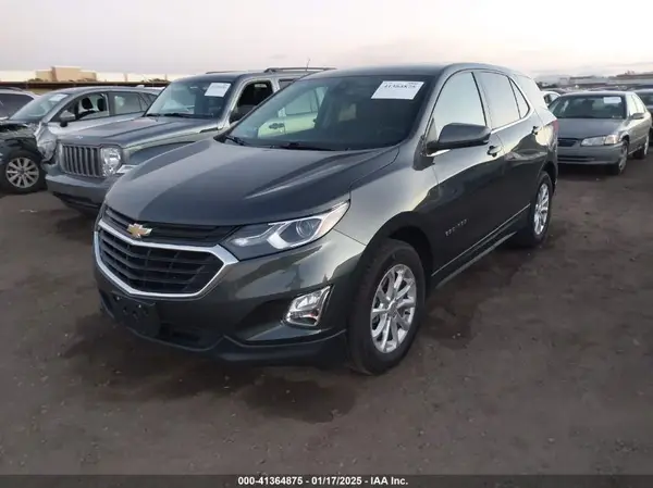 3GNAXKEVXLS585769 2020 CHEVROLET EQUINOX - Image 2