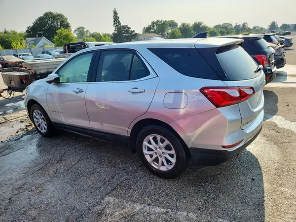 3GNAXKEVXLS612906 2020 CHEVROLET EQUINOX - Image 2