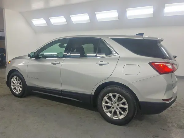 3GNAXKEVXLS729479 2020 CHEVROLET EQUINOX - Image 2
