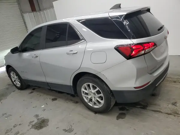 3GNAXKEVXNL258673 2022 CHEVROLET EQUINOX - Image 2