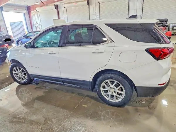 3GNAXKEVXNL280074 2022 CHEVROLET EQUINOX - Image 2