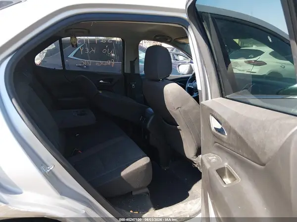 3GNAXKEX0JS537065 2018 CHEVROLET EQUINOX - Image 8