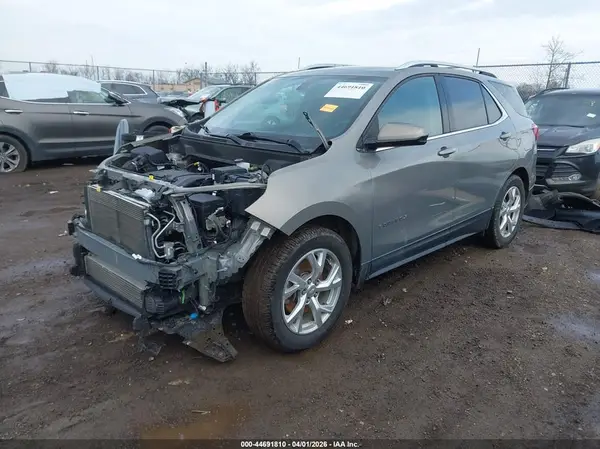 3GNAXKEX0JS587190 2018 CHEVROLET EQUINOX - Image 2