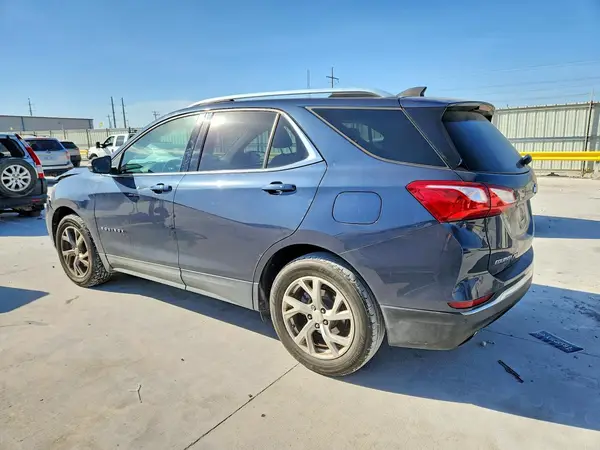 3GNAXKEX1JL278015 2018 CHEVROLET EQUINOX - Image 2