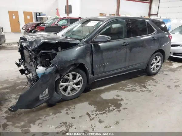 3GNAXKEX1JS547409 2018 CHEVROLET EQUINOX - Image 2