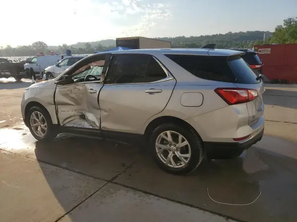 3GNAXKEX2JL268027 2018 CHEVROLET EQUINOX - Image 2