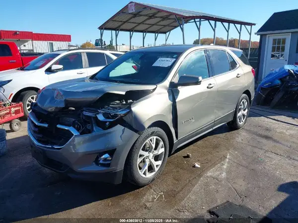 3GNAXKEX2JS528397 2018 CHEVROLET EQUINOX - Image 2