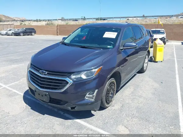 3GNAXKEX2JS544972 2018 CHEVROLET EQUINOX - Image 2