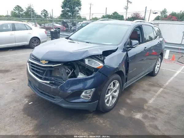 3GNAXKEX2JS576725 2018 CHEVROLET EQUINOX - Image 2