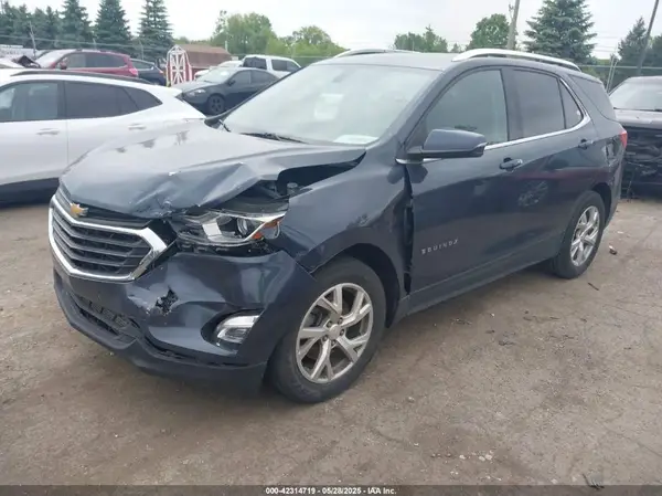 3GNAXKEX3JL284009 2018 CHEVROLET EQUINOX - Image 2