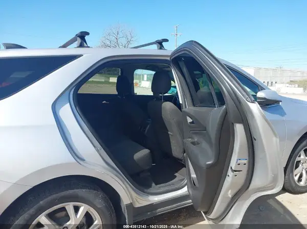 3GNAXKEX3JS523175 2018 CHEVROLET EQUINOX - Image 8
