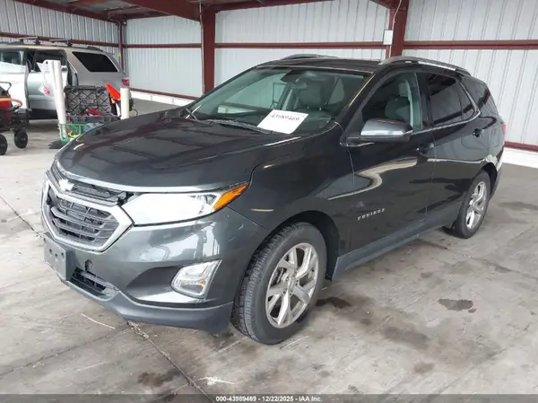 3GNAXKEX5JL270323 2018 CHEVROLET EQUINOX - Image 2
