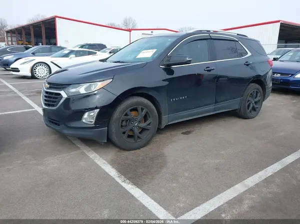 3GNAXKEX5JL363956 2018 CHEVROLET EQUINOX - Image 2