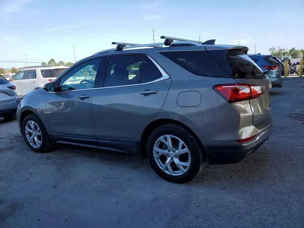 3GNAXKEX5JS561944 2018 CHEVROLET EQUINOX - Image 2
