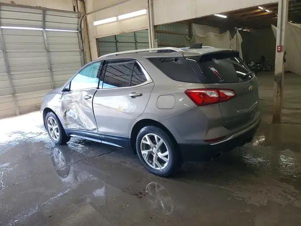 3GNAXKEX5JS598749 2018 CHEVROLET EQUINOX - Image 2