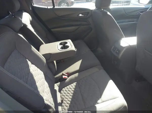 3GNAXKEX8JL138401 2018 CHEVROLET EQUINOX - Image 8