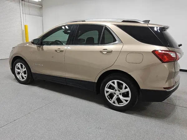 3GNAXKEX8JL263429 2018 CHEVROLET EQUINOX - Image 2