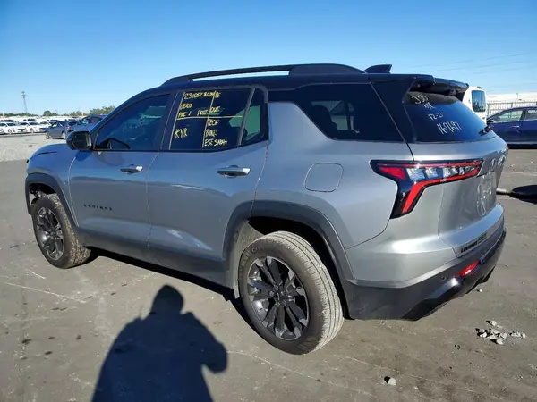 3GNAXLEG2SL169697 2025 CHEVROLET EQUINOX - Image 2