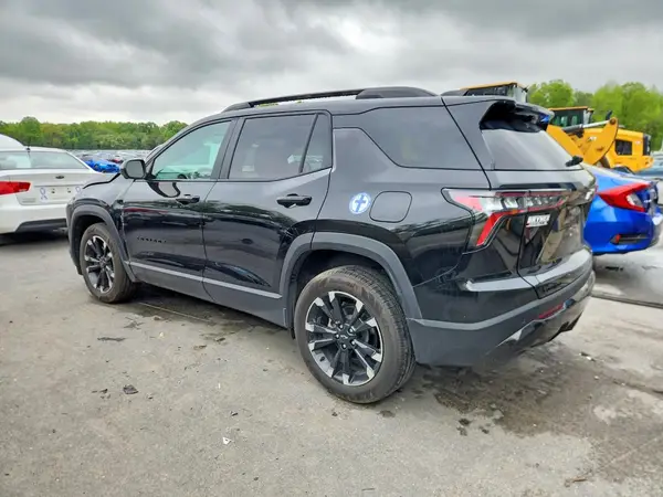 3GNAXLEG6SL105033 2025 CHEVROLET EQUINOX - Image 2