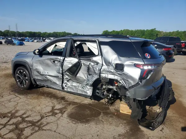 3GNAXLEG9SL192636 2025 CHEVROLET EQUINOX - Image 2
