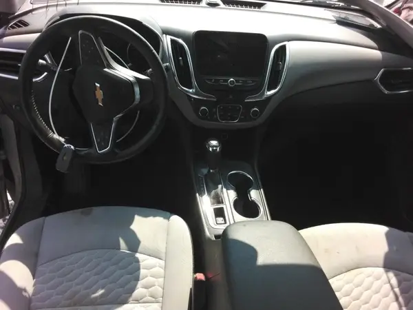 3GNAXLEU7JS583570 2018 CHEVROLET EQUINOX - Image 8