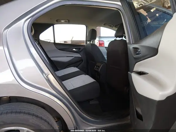 3GNAXLEX4KS522365 2019 CHEVROLET EQUINOX - Image 8