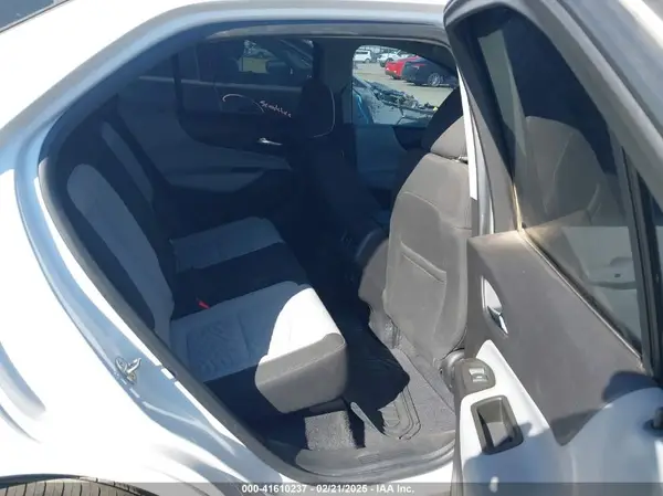 3GNAXLEX4KS662609 2019 CHEVROLET EQUINOX - Image 8