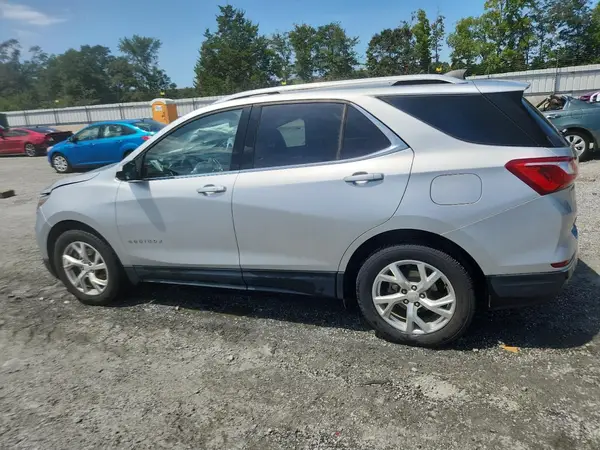 3GNAXLEX5LS662880 2020 CHEVROLET EQUINOX - Image 2
