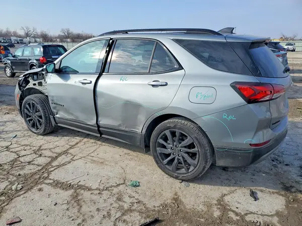3GNAXMEG0RL362060 2024 CHEVROLET EQUINOX - Image 2