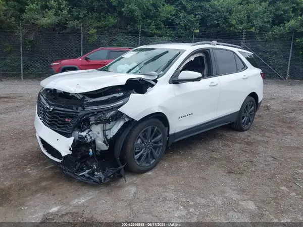 3GNAXMEG0RS221656 2024 CHEVROLET EQUINOX - Image 2