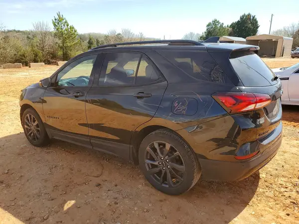 3GNAXMEG1RL277311 2024 CHEVROLET EQUINOX - Image 2