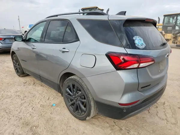 3GNAXMEG1RS109108 2024 CHEVROLET EQUINOX - Image 2