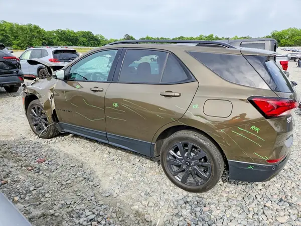 3GNAXMEG2RL215528 2024 CHEVROLET EQUINOX - Image 2