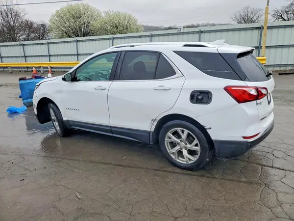 3GNAXMEV0JS524603 2018 CHEVROLET EQUINOX - Image 2