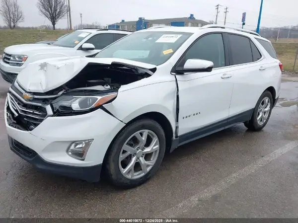 3GNAXMEV0JS626449 2018 CHEVROLET EQUINOX - Image 2