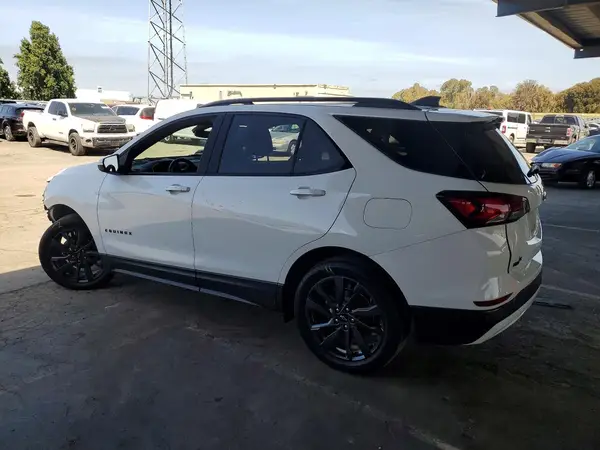 3GNAXMEV0NS12138 2022 CHEVROLET EQUINOX - Image 2