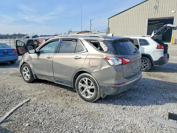3GNAXMEV1JL122938 2018 CHEVROLET EQUINOX - Image 2