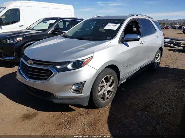3GNAXMEV1JS596264 2018 CHEVROLET EQUINOX - Image 2