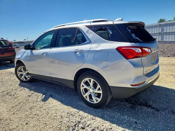 3GNAXMEV3JS604378 2018 CHEVROLET EQUINOX - Image 2