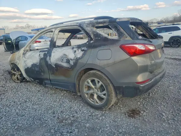 3GNAXMEV3JS604977 2018 CHEVROLET EQUINOX - Image 2