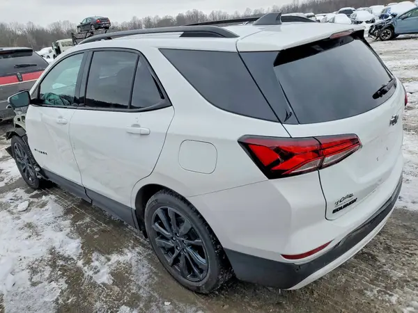 3GNAXMEV3NS227816 2022 CHEVROLET EQUINOX - Image 2