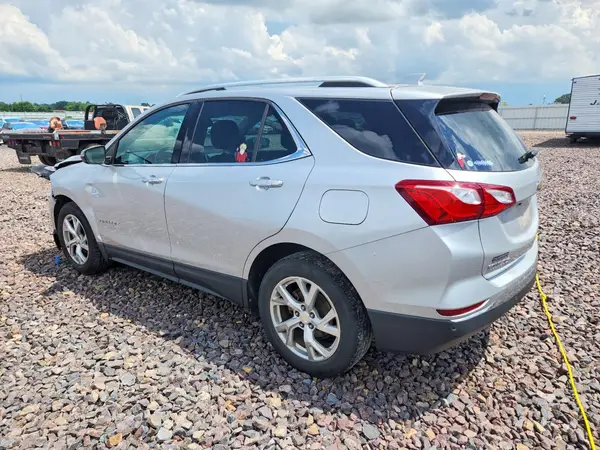 3GNAXMEV4JS602381 2018 CHEVROLET EQUINOX - Image 2