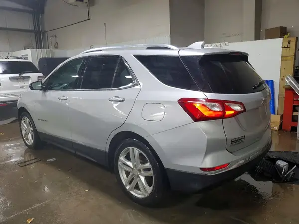 3GNAXMEV5JL111148 2018 CHEVROLET EQUINOX - Image 2