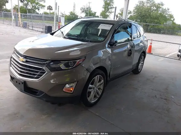 3GNAXMEV5JS619898 2018 CHEVROLET EQUINOX - Image 2