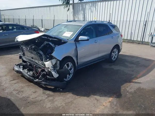 3GNAXMEV6JS624740 2018 CHEVROLET EQUINOX - Image 2