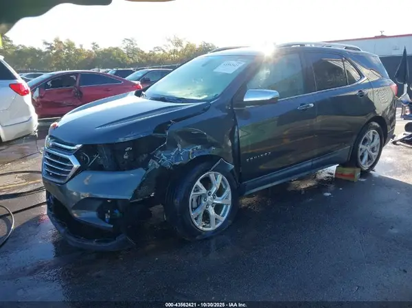 3GNAXMEV8JS575735 2018 CHEVROLET EQUINOX - Image 2